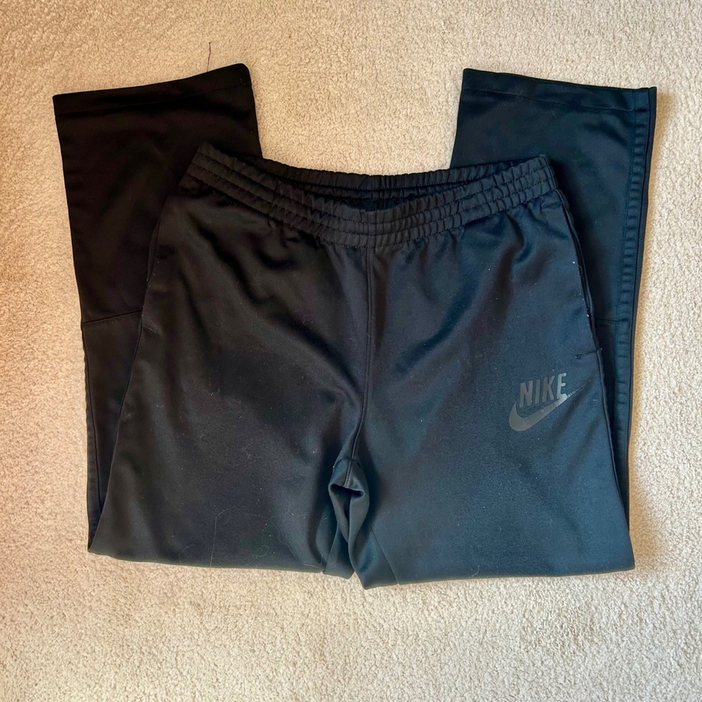 Nike Mens M Sportswear Athletic Joggers Track Pants & Shorts Lot of 2 Black - Picture 2 of 8
